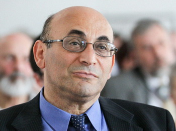 arif yunus 1