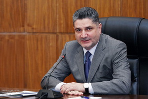 tiqran serkisyan